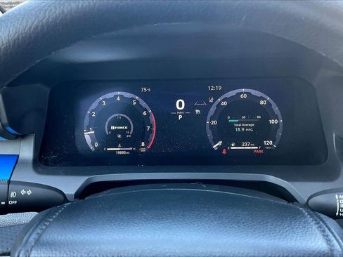 Used 2024 Toyota Tacoma TRD Sport image 11