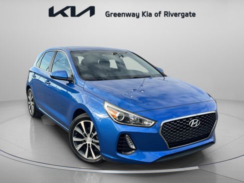 Used 2018 Hyundai Elantra GT image 1