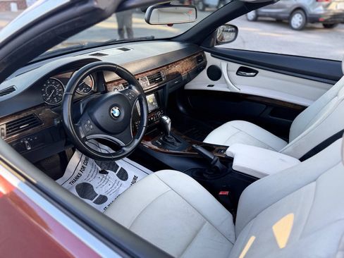 Used 2011 BMW 328i Convertible RWD image 22