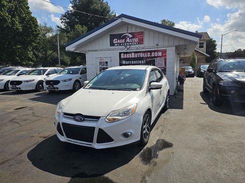 Used 2012 Ford Focus SEL FWD image 4