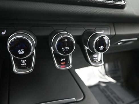Used 2023 Audi R8 V10 GT RWD image 31