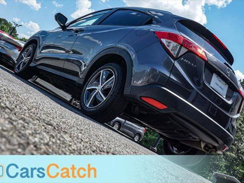 Used 2021 Honda HR-V EX image 5