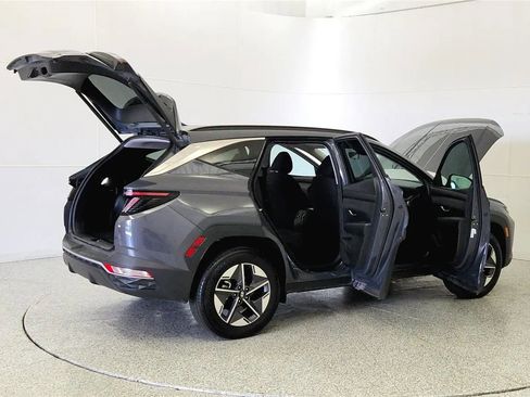 Used 2025 Hyundai Tucson SEL AWD/4WD image 12