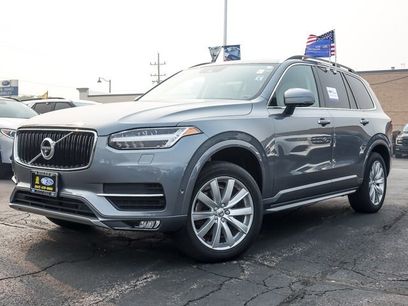 Used 2019 Volvo XC90 T6 Momentum w/ Advanced Package