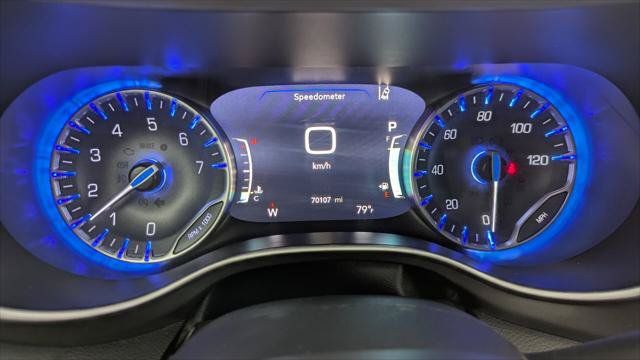 Used 2023 Chrysler Pacifica Touring-L FWD image 26