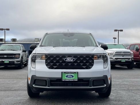 New 2026 Ford Maverick XLT w/ XLT Luxury Package image 6