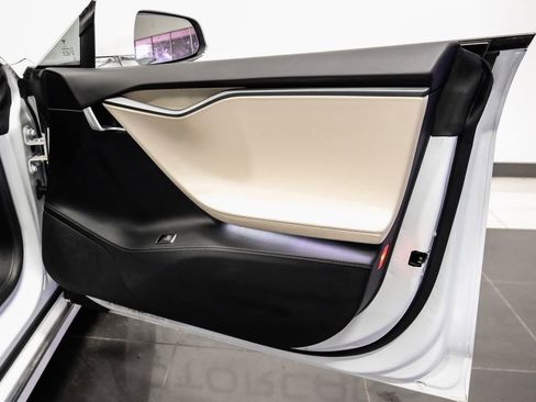 Used 2020 Tesla Model S Long Range image 35