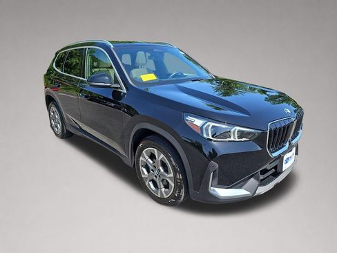 Used 2023 BMW X1 xDrive28i w/ Premium Package AWD/4WD image 1