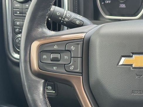 Used 2019 Chevrolet Silverado 1500 High Country w/ Technology Package image 20
