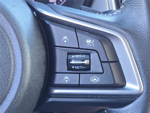 Used 2022 Subaru Outback Premium image 32