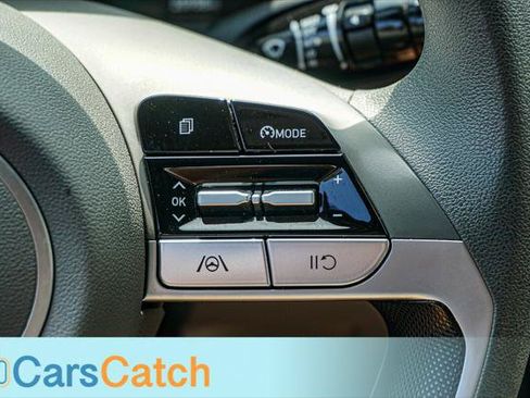 Used 2022 Hyundai Elantra SEL FWD image 24