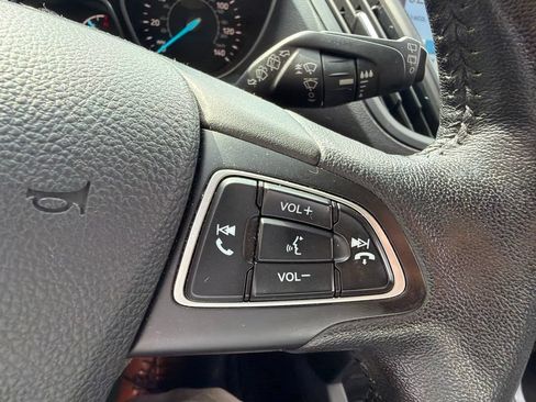 Used 2018 Ford Escape SEL FWD image 21