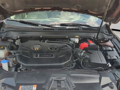 Used 2019 Lincoln MKZ Reserve FWD image 24