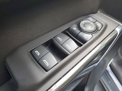 Used 2021 GMC Sierra 1500 AT4 w/ AT4 Preferred Package image 15