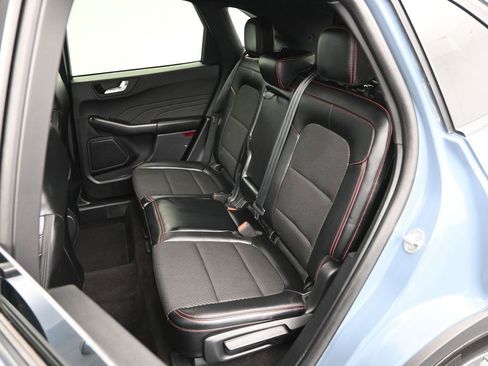 Used 2025 Ford Escape ST-Line FWD image 21