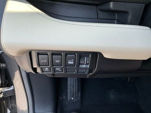 Used 2021 Subaru Ascent Limited w/ Popular Package #2 AWD/4WD image 19