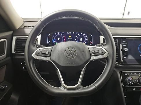 Used 2023 Volkswagen Atlas SE AWD/4WD image 18