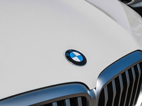 Used 2026 BMW X5 xDrive40i w/ Climate Comfort Package AWD/4WD image 9