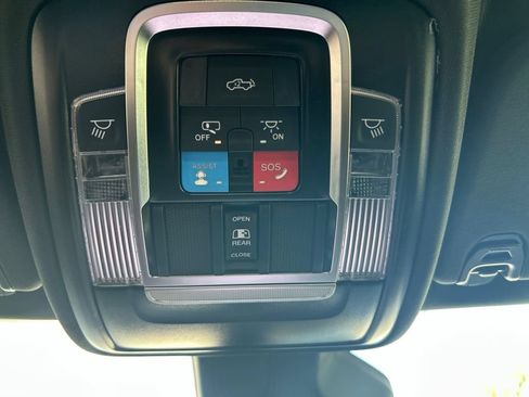 Used 2026 RAM 1500 Laramie AWD/4WD image 54