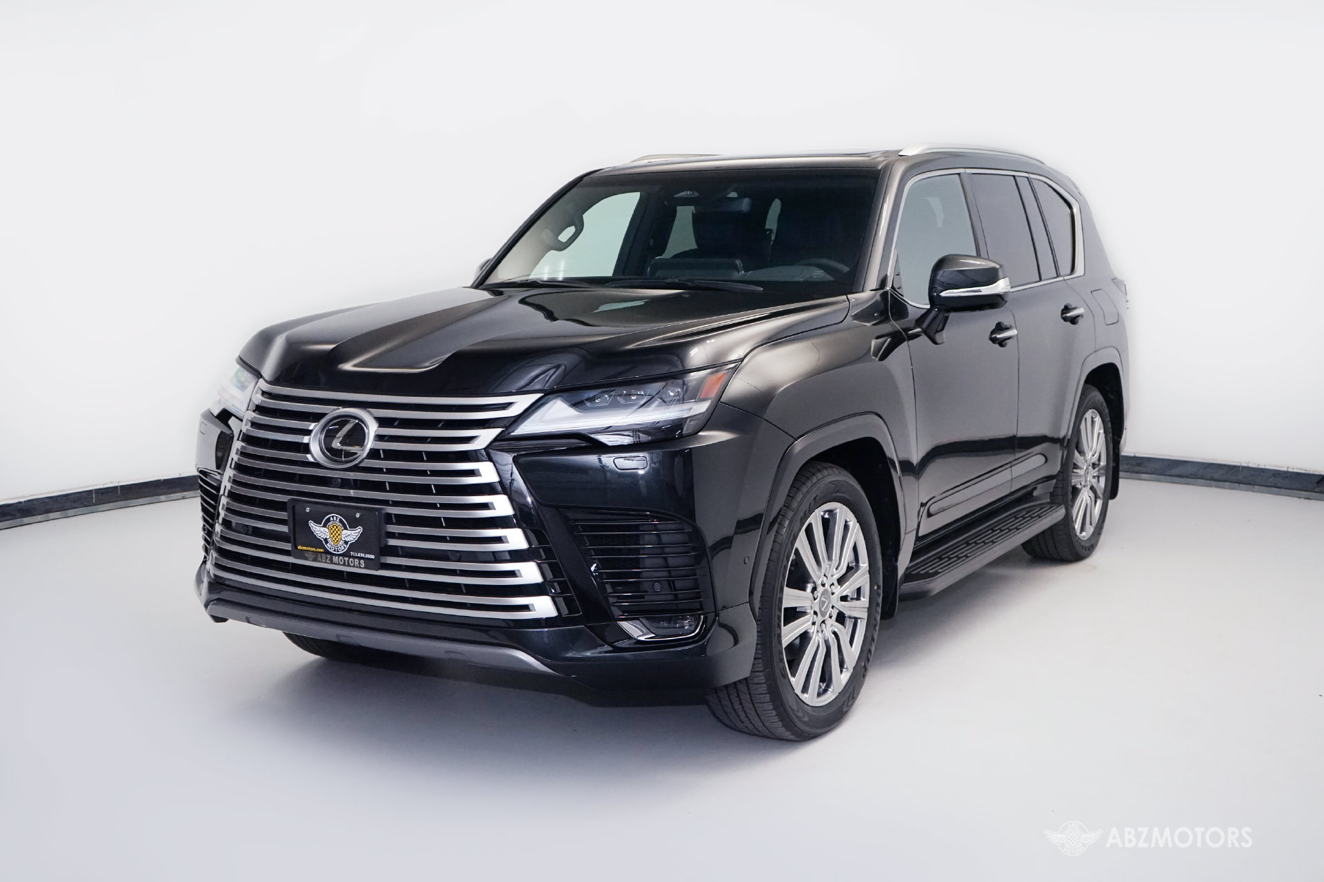 Used 2026 Lexus LX 700h Ultra Luxury AWD/4WD image 2