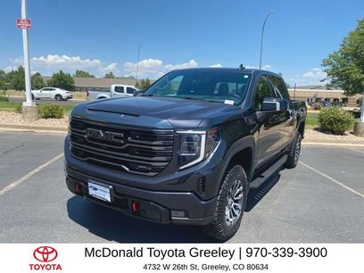 Used 2023 GMC Sierra 1500 AT4 w/ AT4 Premium Package