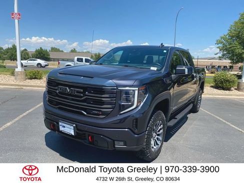 Used 2023 GMC Sierra 1500 AT4 w/ AT4 Premium Package AWD/4WD image 1
