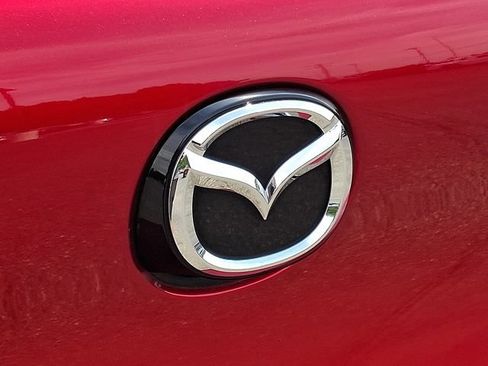Used 2021 MAZDA MAZDA3 s FWD image 29