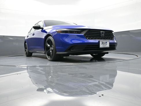 Certified 2023 Honda Accord Sport image 26