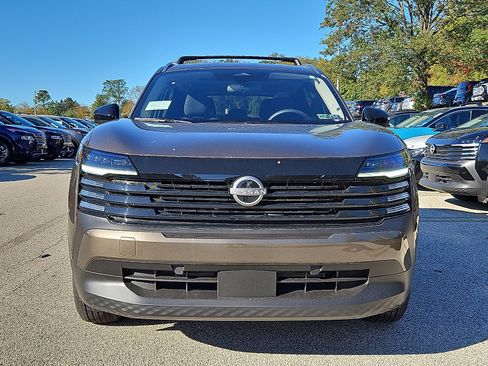 New 2026 Nissan Kicks SV w/ SV Premium Package image 2