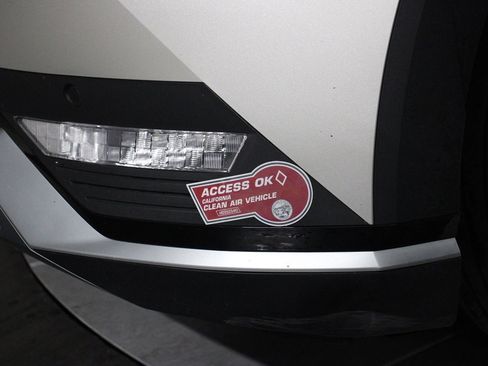 Used 2023 Hyundai Ioniq 5 SEL image 6