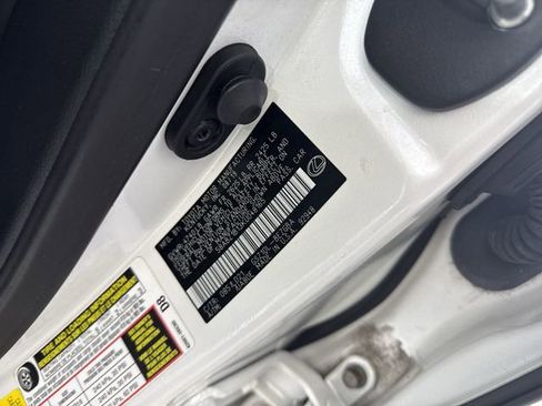 Used 2019 Lexus ES 350 image 40