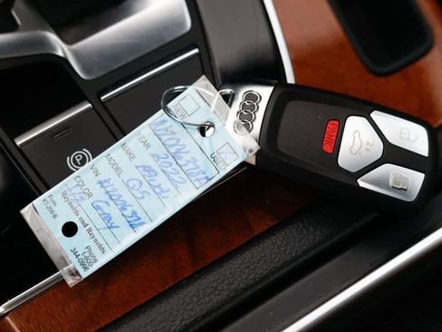 Used 2022 Audi Q5 2.0T Premium image 42