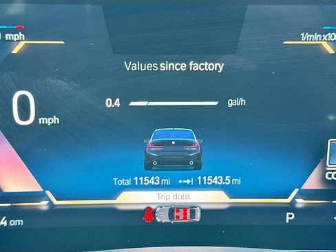 Used 2024 BMW 330i Sedan w/ M Sport Package RWD image 12