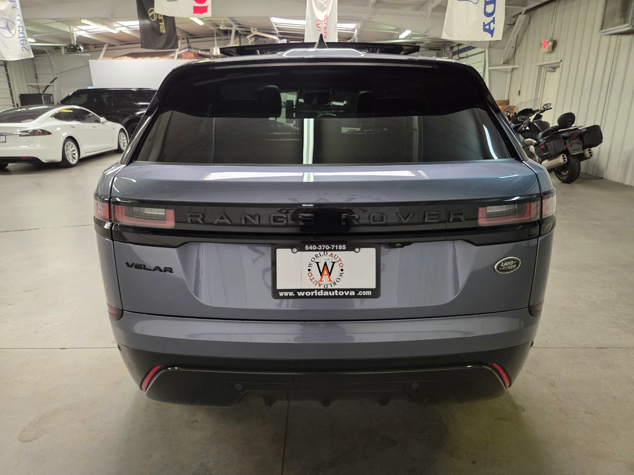 Used 2023 Land Rover Range Rover Velar R-Dynamic S AWD/4WD image 6