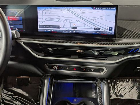 Certified 2024 BMW X6 M60i w/ Dynamic Handling Package image 37