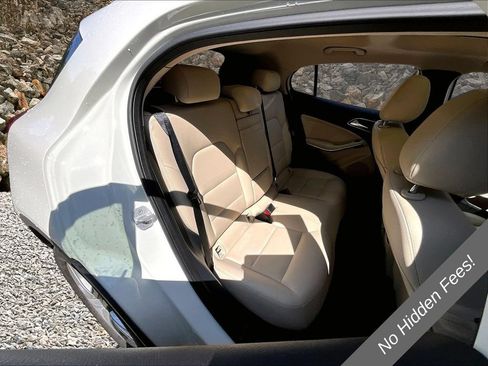 Used 2018 Mercedes-Benz GLA 250 image 22