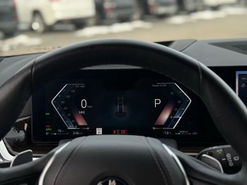 Used 2025 BMW X5 xDrive40i w/ Premium Enhanced Package image 14