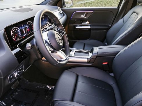 New 2025 Mercedes-Benz GLA 250 4MATIC image 22