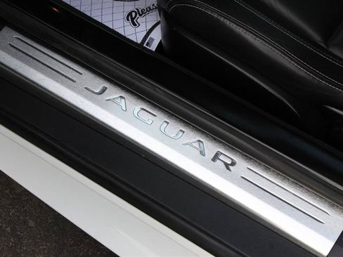 Used 2016 Jaguar F-TYPE R AWD/4WD image 42