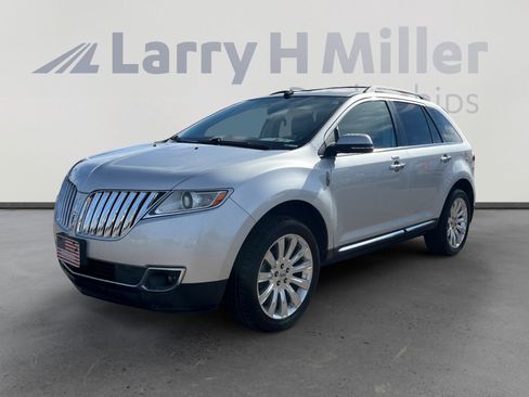 Used 2013 Lincoln MKX Base image 1
