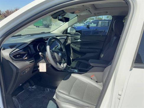Used 2022 Buick Encore GX Essence w/ Advanced Technology Package AWD/4WD image 36