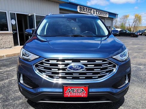 Used 2019 Ford Edge SEL w/ Equipment Group 201A AWD/4WD image 16