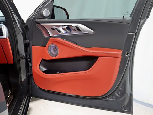 Used 2023 BMW XM w/ M Driver's Package image 40