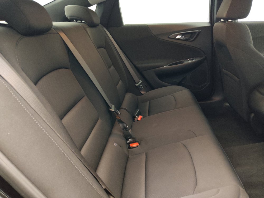 Used 2021 Chevrolet Malibu LS FWD image 19