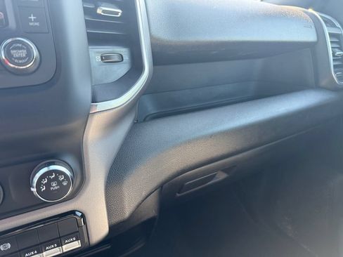 Used 2024 RAM 3500 SLT w/ Quick Order Package 2YG SLT AWD/4WD image 34
