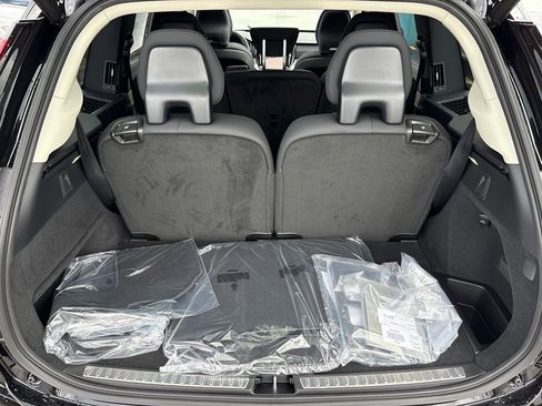 New 2026 Volvo XC90 B6 Plus image 20