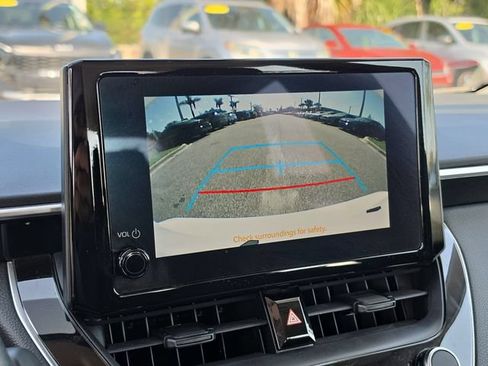 Used 2024 Toyota Corolla LE FWD image 24