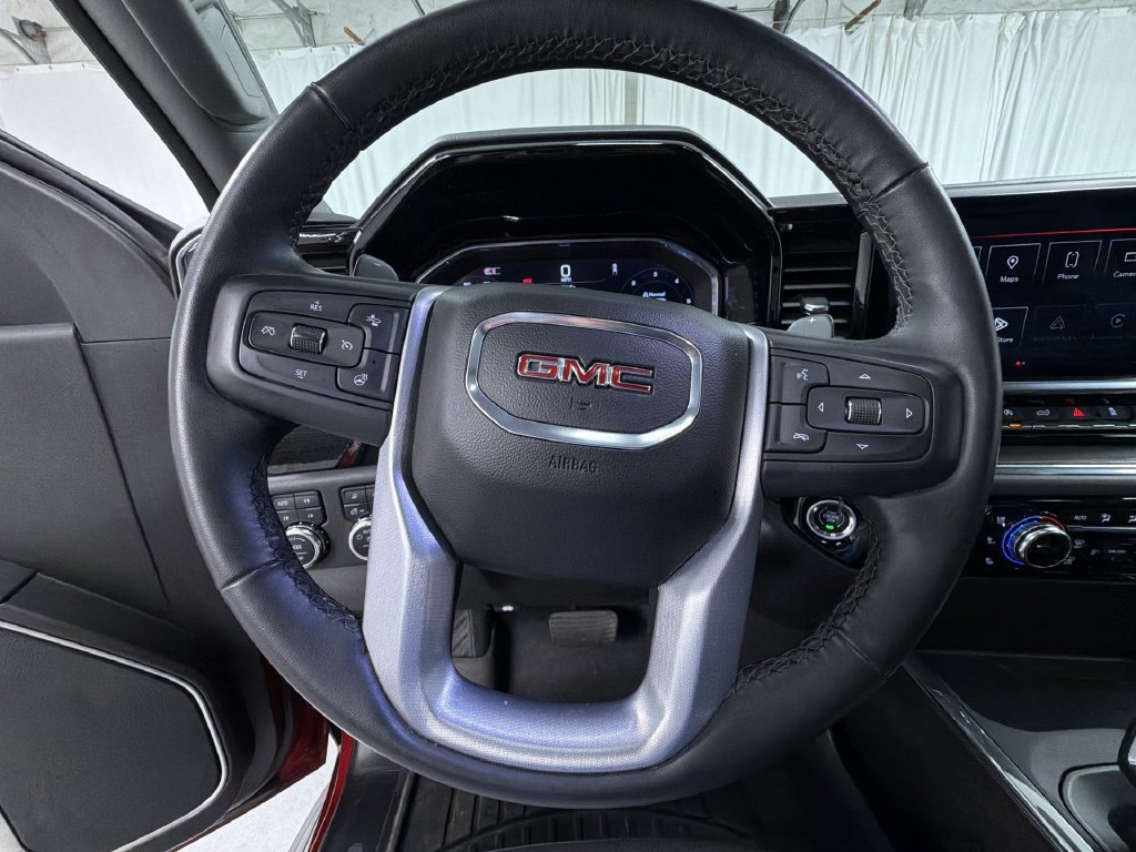 Used 2024 GMC Sierra 1500 SLT w/ SLT Premium Plus Package AWD/4WD image 29