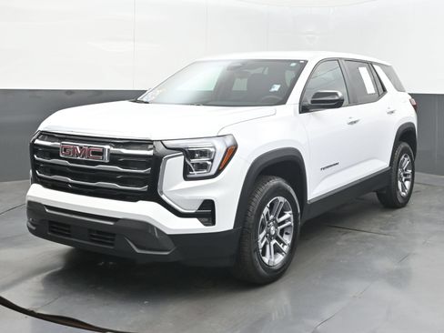 Used 2026 GMC Terrain Elevation FWD image 4