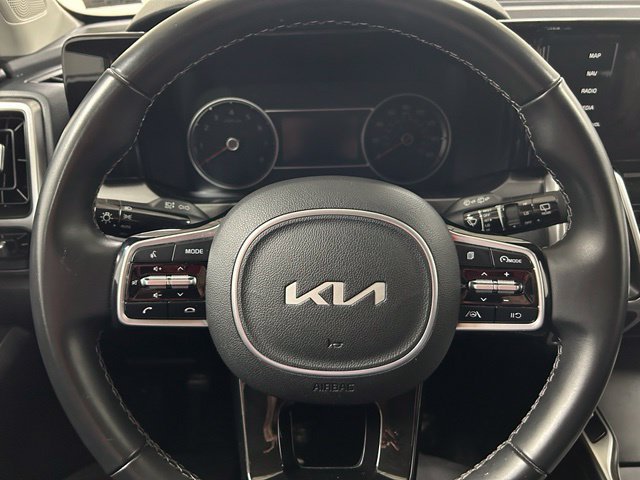 Used 2022 Kia Sorento S FWD image 18
